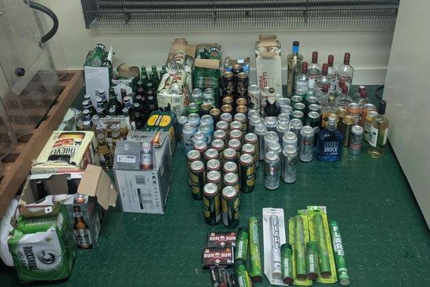 Police seize items from visiting football fans on way to Derry City match