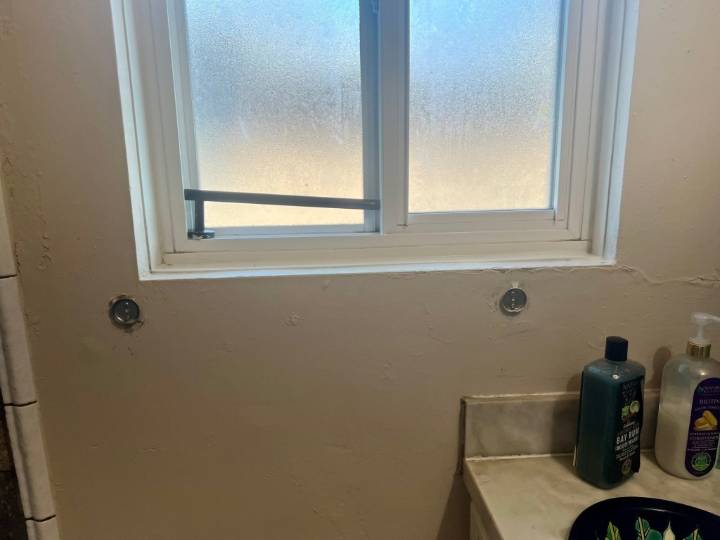 Frumpy Mom: I need a place to put my towels