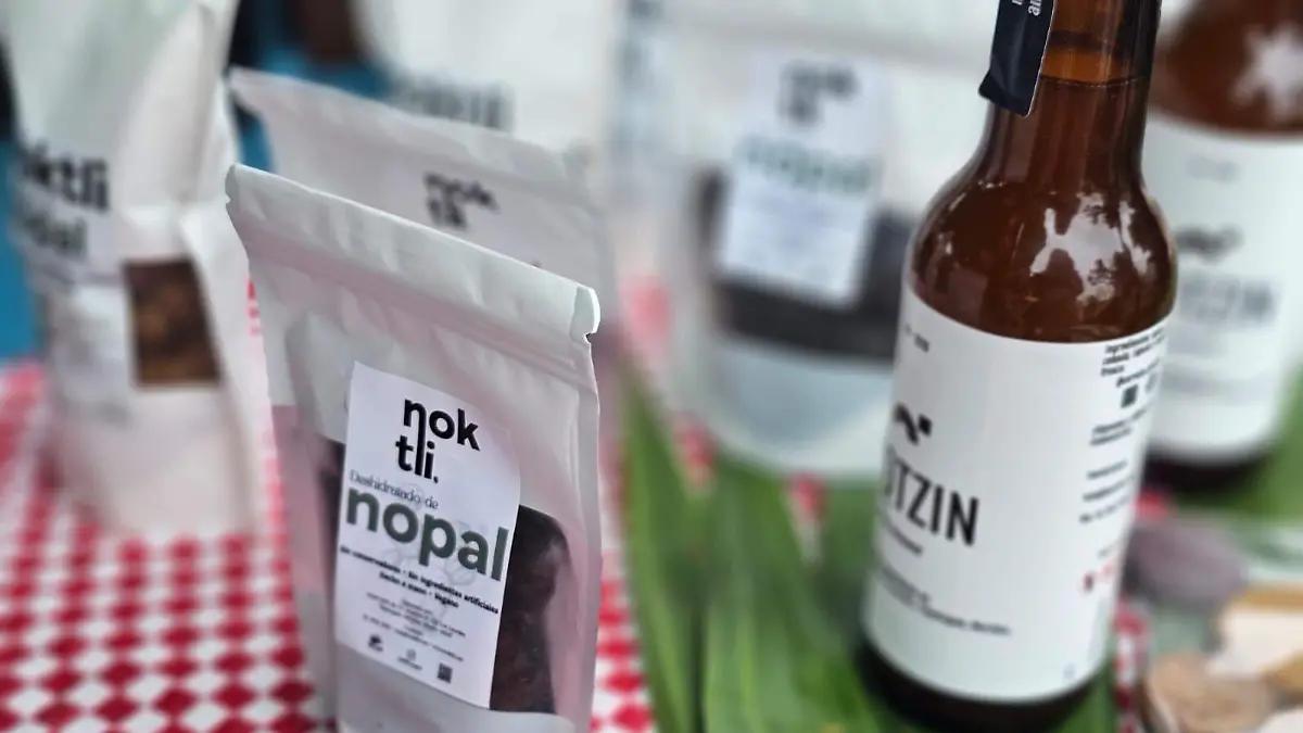Jóvenes de Tlayacapan emprenden con dulces, galletas y cerveza a base de nopal