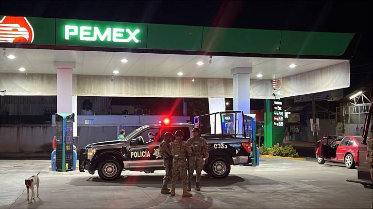 Vigilante de la tercera edad resulta herido tras ataque con arma blanca en una gasolinera de Culiacán