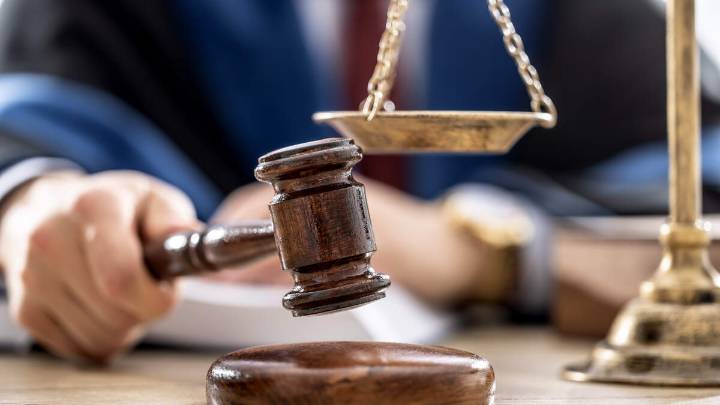 Judge Extends Order Blocking The Firing Of Federal Workers During Shutdown