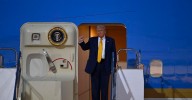 Trump afirma que "le encantaría" optar a un tercer mandato aunque avala la fórmula Vance