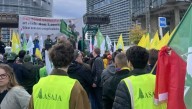 Agricultores españoles se plantan en el Parlamento europeo para reclamar una PAC "realista"