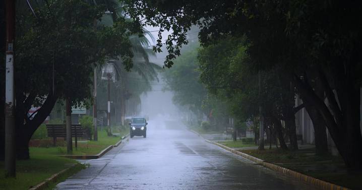Nuevo frente frío y fuertes lluvias para el jueves y viernes en estos estados; en algunas partes se esperan descargas eléctricas y chubascos