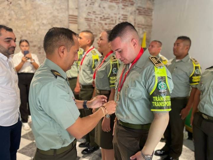 Bajo el custodio de las murallas: 70 años sobre el asfalto de Bolívar