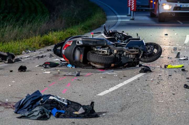 Accidente de tránsito mortal en Bogotá: Choque de tractocamión y Ciclista