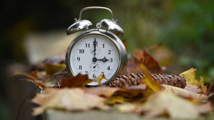 El horario de invierno comienza en la madrugada de este sábado al domingo: a las 3:00 serán las 2:00