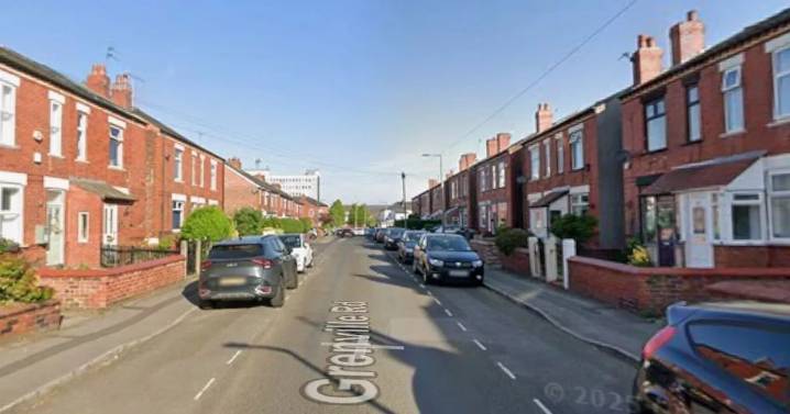 The Stockport roads where hundreds of drivers are getting parking fines