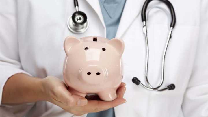 Los aumentos que llegan con noviembre: colectivos, alquileres y prepagas