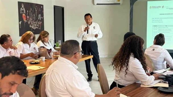 Proyectan consolidar una educación de excelencia