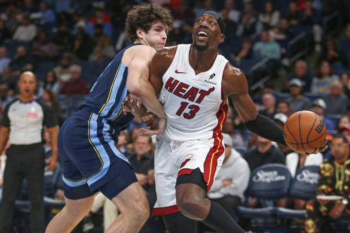 Deadspin | Heat score 86 in first half, set scoring mark in rout of Grizzlies