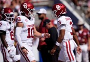 Deadspin | No. 14 Oklahoma, South Carolina need to get back on winning track