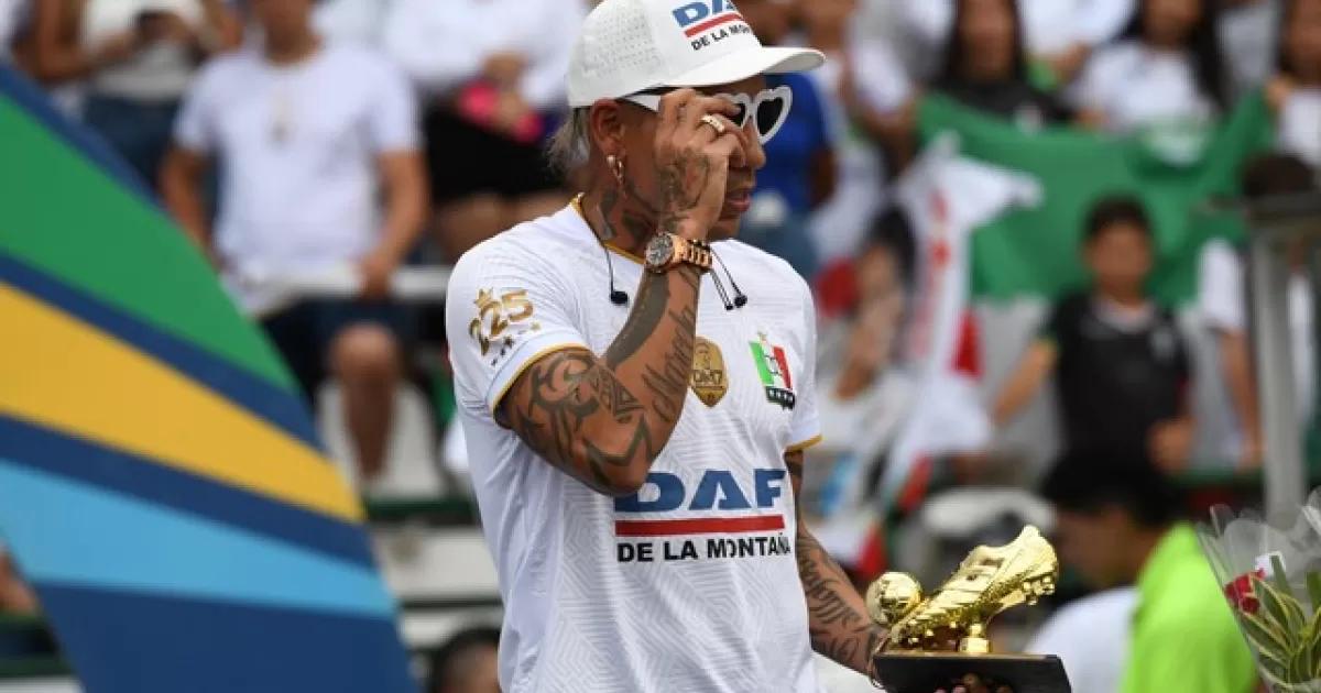 ¿Cuál es la razón detrás de la ausencia de Dayro Moreno en el partido contra Llaneros F.C.?