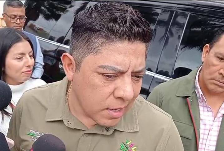 Reprueba Gallardo que Interapas no ha rehabilitado red de distribución de agua