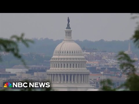 Top Republicans and Democrats clash over federal government shutdown