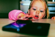 New Law Would Prevent Minors From Using AI Chatbots