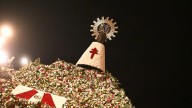 Nuevo récord en una brillante y calurosa Ofrenda de Flores en Zaragoza: la más larga de la historia