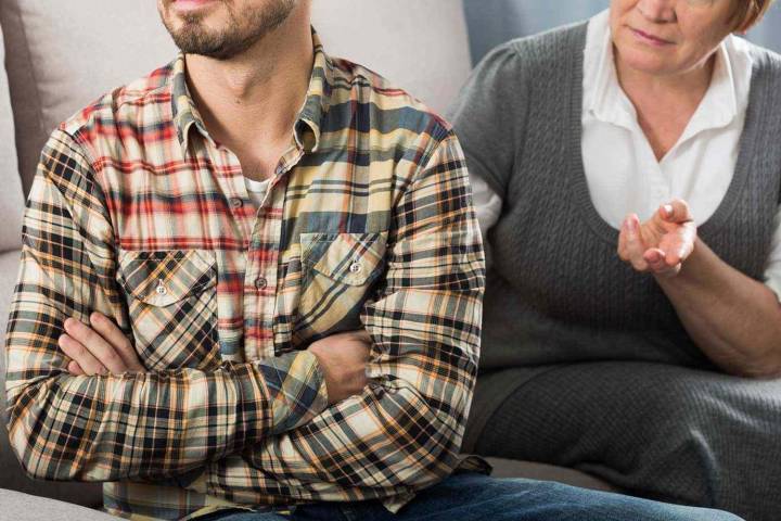 Mom Gets 'Total Surprise' When Her Son Moves Out of House and Leaves Note