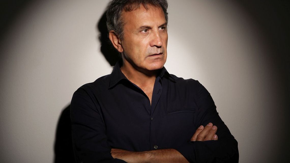 George Dalaras y su tercer regreso a Buenos Aires: el alma de Grecia se presenta en el Coliseo