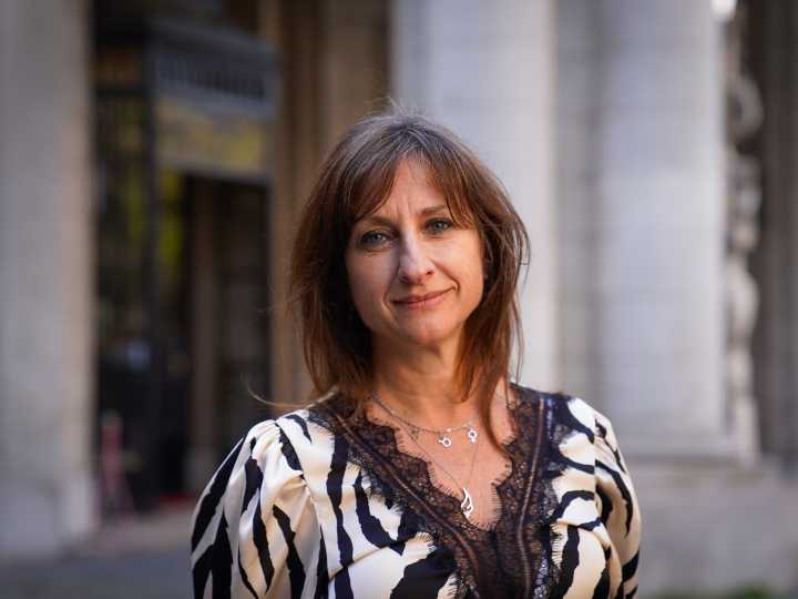 Gabriela Exilart: “La historia es circular y el odio se repite bajo distintas máscaras”