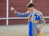 Moset regresa a Mejorada del Campo como triunfador