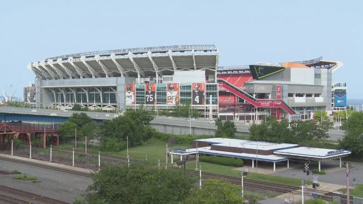 City of Cleveland and Browns owners reach $100 million settlement, paving way for new stadium