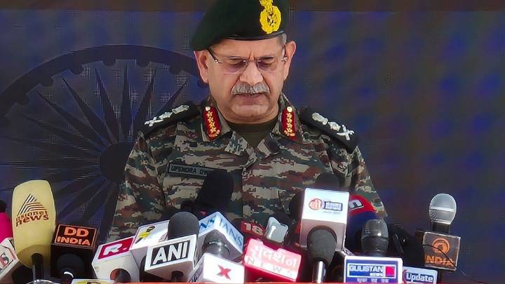 'If you want place in history and geography...' Army chief stern warning to Pakistan