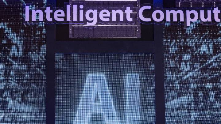 As AI-bubble fears spread, a $35 billion fund manager positions for inflows