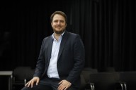 El candidato de Carrió. Hernán Reyes: “Milei se cree rey y en función de eso administra el estado a gusto y piacere”