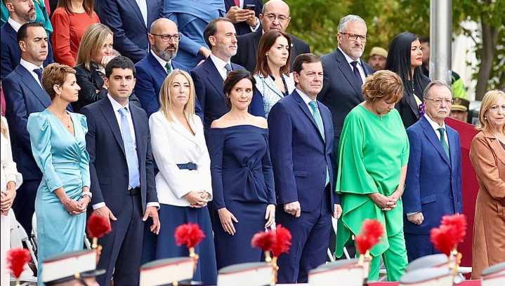 Mañueco reivindica el Día de la Hispanidad como el "origen de los lazos que nos unen a millones de personas"