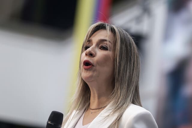 Nunca he robado, ni he sido acusada de corrupción como su pupilo Daniel Quintero: Petro a Vicky