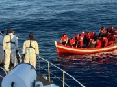 Migrant boat from Libya capsizes in Mediterranean, leaving one dead