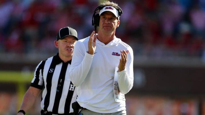 Week 10 college football picks, predictions, best bets from legendary expert on 21