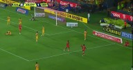 ¡DOBLETE de Cambindo! El colombiano empata el partido para el Necaxa vs Tigres (VIDEO)