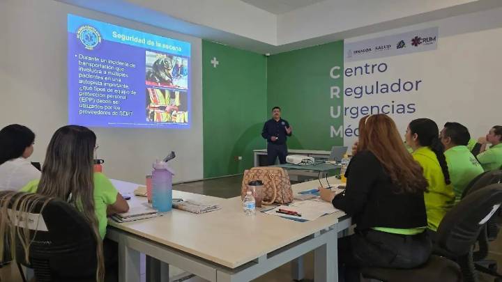 Salud capacita al CRUM de Sinaloa para mejorar respuesta ante emergencias y desastres