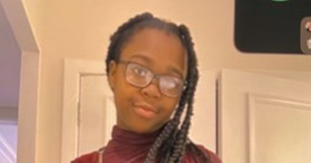 Teenage girl missing from Scots town as police launch search