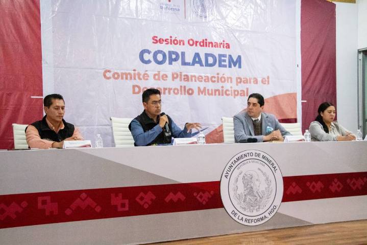 MR destina 2 millones para actualizar plan de desarrollo