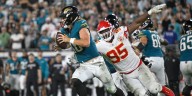 Chiefs’ Chris Jones deactivates social media after costly mistake in loss to Jaguars