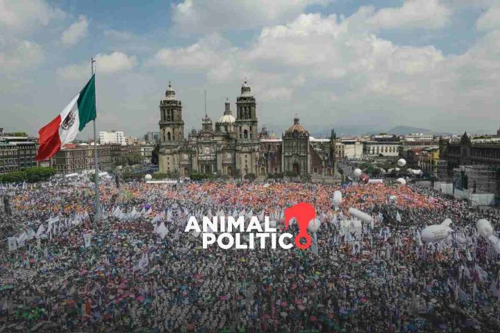 Entre comida, música y consignas, miles abarrotan el Zócalo de CDMX para el informe de Sheinbaum