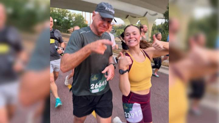 Gov. Walz competes 10-mile race with daughter at Twin Cities Marathon
