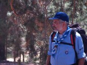 La familia de un profesor cordobés residente en Santander, ingresado en la UCI en Vietman, pide ayuda para repatriarlo