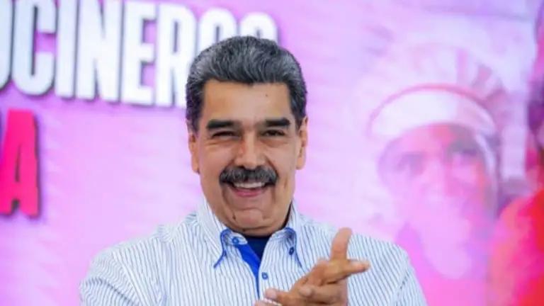 Presidente decreta 19 y 20 de octubre Días de Júbilo Nacional