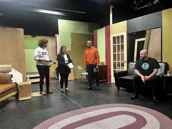 Village Players raise consciousness with 'Clybourne Park'