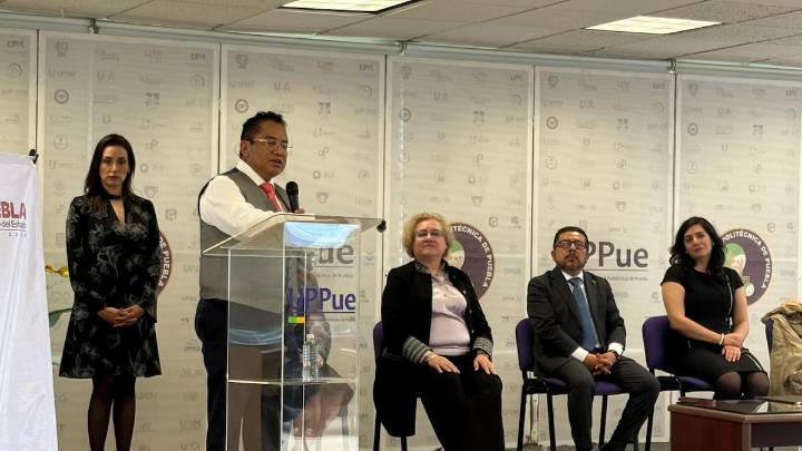 Juventudes poblanas alzan la voz por la transparencia y el buen gobierno