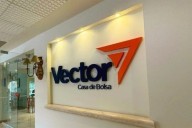 Suspenden Vector e Intercam operaciones en México