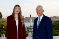 La infanta Sofía lleva la versión elegante de la americana roja