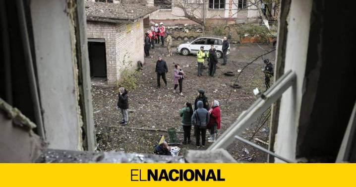 Ucrania vuelve a quedarse a oscuras: nuevo ataque a la infraestructura eléctrica