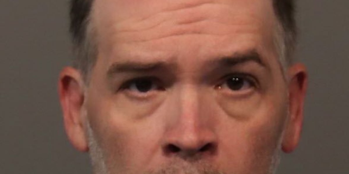 Man convicted of battering girlfriend