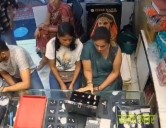 Viral video: You won’t believe what these ‘customers’ did inside a jewellery shop
