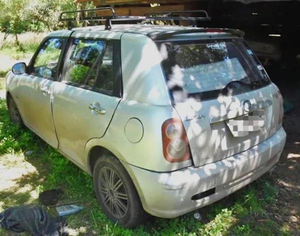 Encontraron en Salto el auto de Laurta: estaba escondido en una zona boscosa